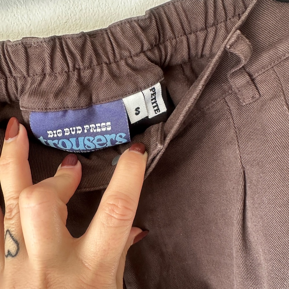 Midrise pleated trousers Big Bud Press